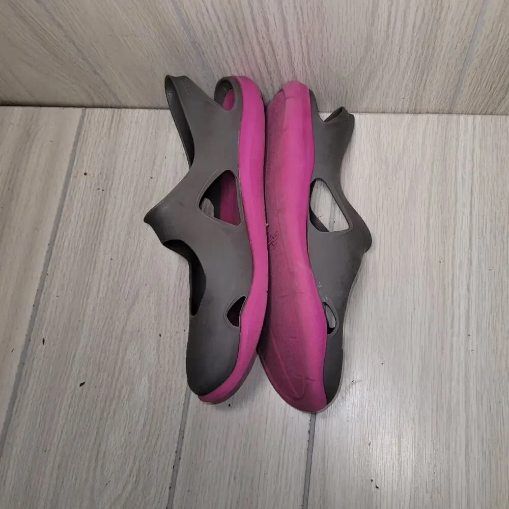 Crocs Iconic Comfort Womens Pink And Gray Size 8